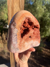 Load image into Gallery viewer, Pink RED Amethyst Cutbase