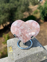 Load image into Gallery viewer, Pink Amethyst Heart