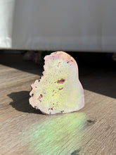 Load image into Gallery viewer, Aura Pink Amethyst 65HA