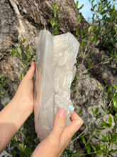 Load image into Gallery viewer, Large Aura Quartz Shard