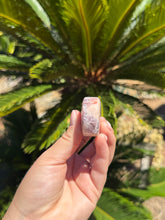 Load image into Gallery viewer, Pink Amethyst Palm Stone 40NC