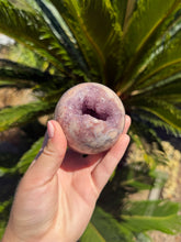 Load image into Gallery viewer, Pink Amethyst Sphere 170PP