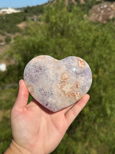 Load image into Gallery viewer, Pink Lavender Amethyst Heart With Stand 140GH