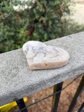 Load image into Gallery viewer, Pink Agate Heart GA