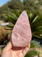 Load image into Gallery viewer, Rose Quartz Flame 60TW