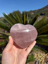 Load image into Gallery viewer, Rose Quartz Heart 75AB