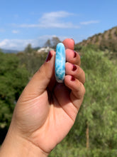 Load image into Gallery viewer, Larimar Cat