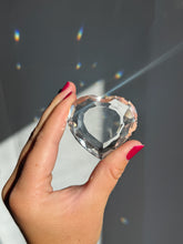Load image into Gallery viewer, Quartz Heart 35KJ