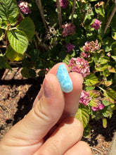 Load image into Gallery viewer, Larimar cab