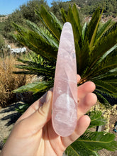 Load image into Gallery viewer, Rose Quartz Wand 40HT