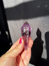 Load image into Gallery viewer, Amethyst Phantom Scepter 18HD