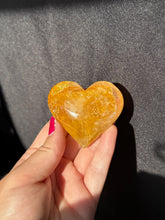 Load image into Gallery viewer, Golden Healer Heart 20HF