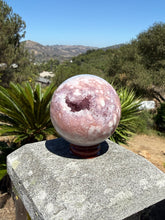 Load image into Gallery viewer, Pink Amethyst Sphere 90TO
