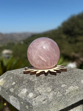 Load image into Gallery viewer, Rose Quartz Sphere 22CC