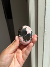 Load image into Gallery viewer, Rhodonite Palm Stone 24LE