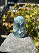 Load image into Gallery viewer, Blue Fluorite Freeform 70VK