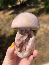 Load image into Gallery viewer, Pink Amethyst Large Mushroom