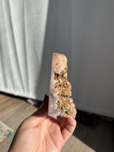 Load image into Gallery viewer, Aura Pink Amethyst 65HA