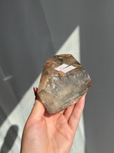 Load image into Gallery viewer, Smokey Quartz Geometric 88HP