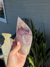 Load image into Gallery viewer, Phantom Amethyst Seed Flame 88YE