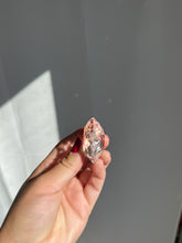 Load image into Gallery viewer, Quartz Heart 28KD