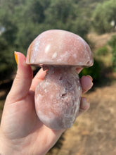 Load image into Gallery viewer, Pink Amethyst Large Mushroom