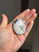 Load image into Gallery viewer, Dendritic Agate Palm Stone 18KT