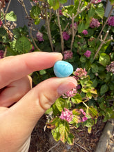 Load image into Gallery viewer, Larimar cab
