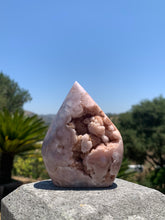 Load image into Gallery viewer, Pink Amethyst Druzy Flame