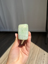 Load image into Gallery viewer, Pistachio Calcite 36PR