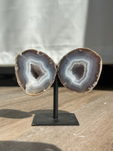 Load image into Gallery viewer, Agate Sliced Butterfly Pair 45HN