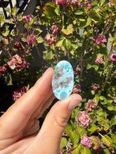Load image into Gallery viewer, Larimar oval