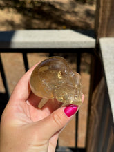 Load image into Gallery viewer, Citrine Skull 145J
