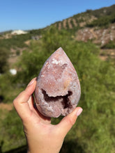 Load image into Gallery viewer, Pink Amethyst Flame 140BA