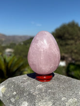 Load image into Gallery viewer, Rose Quartz Egg 25TA