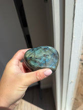 Load image into Gallery viewer, Labradorite Freeform 45AL
