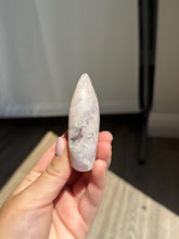 Load image into Gallery viewer, Lavender Pink Amethyst Flame 40WD