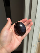 Load image into Gallery viewer, Garnet Palm Stone Intuitively Selected 22KN