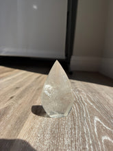 Load image into Gallery viewer, Quartz Flame 32RI