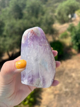Load image into Gallery viewer, Lavender Pink Amethyst Heart