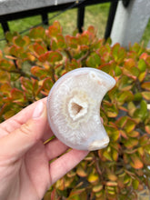Load image into Gallery viewer, Agate Moon AL