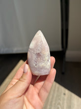 Load image into Gallery viewer, Lavender Pink Amethyst Flame 40WD
