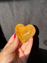 Load image into Gallery viewer, Golden Healer Heart 20HF