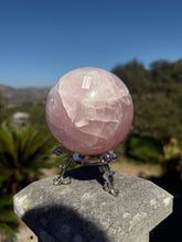 Load image into Gallery viewer, Rose Quartz Sphere 65CA