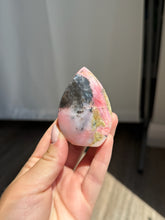 Load image into Gallery viewer, Pink Opal Flame 20LL