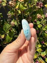 Load image into Gallery viewer, Larimar Oval 372MA