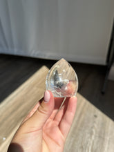 Load image into Gallery viewer, Smokey Quartz Flame 42CF
