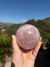 Load image into Gallery viewer, Rose Quartz Sphere 132CC
