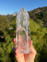 Load image into Gallery viewer, Lemurian tower