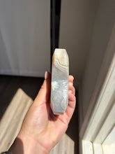 Load image into Gallery viewer, Flower Agate Heart 35PKR